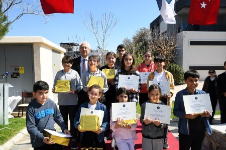 Reşat Nuri Çocuk Kitaplığı En Çok Kitap Okuyan Çocuk